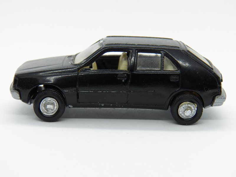 Illustration for article titled French Friday - Mira Renault 14 GTSĀ